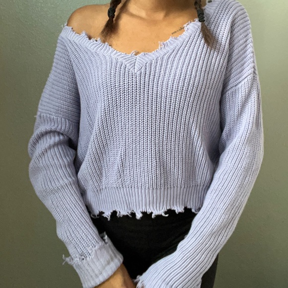 Lilac off the shoulder cropped sweater - Picture 2 of 7